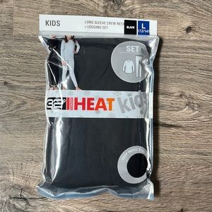 - 32 Degree Heat Kids Long Sleeve Crew Neck+Legging Set.